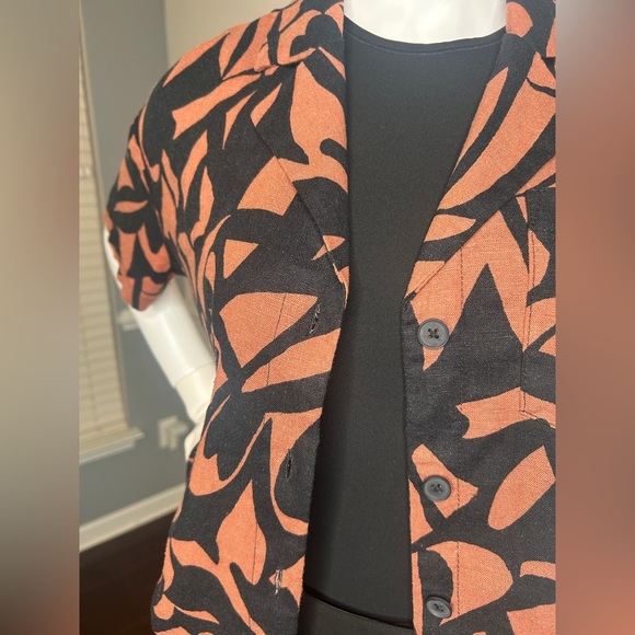 Women's Linen Short Sleeve Button Down Camp Shirt- A New Day Floral - Picture 5 of 14